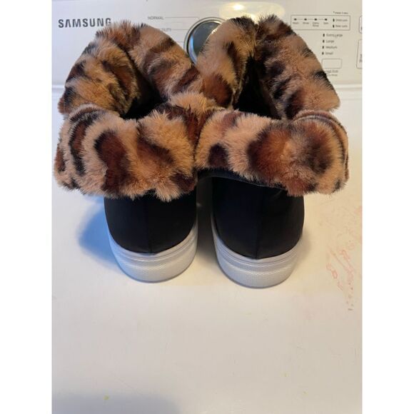 Justfab Boots (SZ 8.5) - Picture 4 of 6